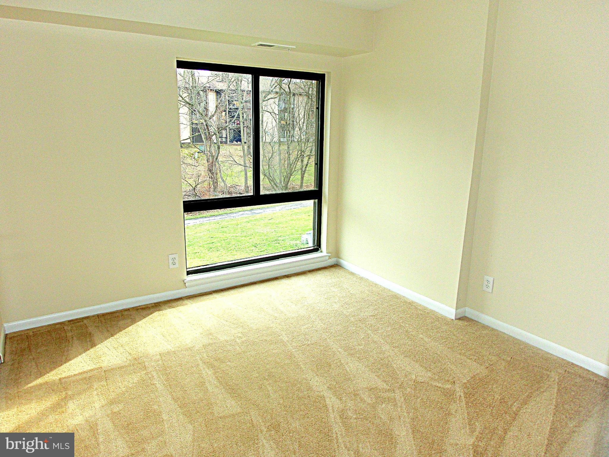 VILLAGE OF LONG REACH - Residential