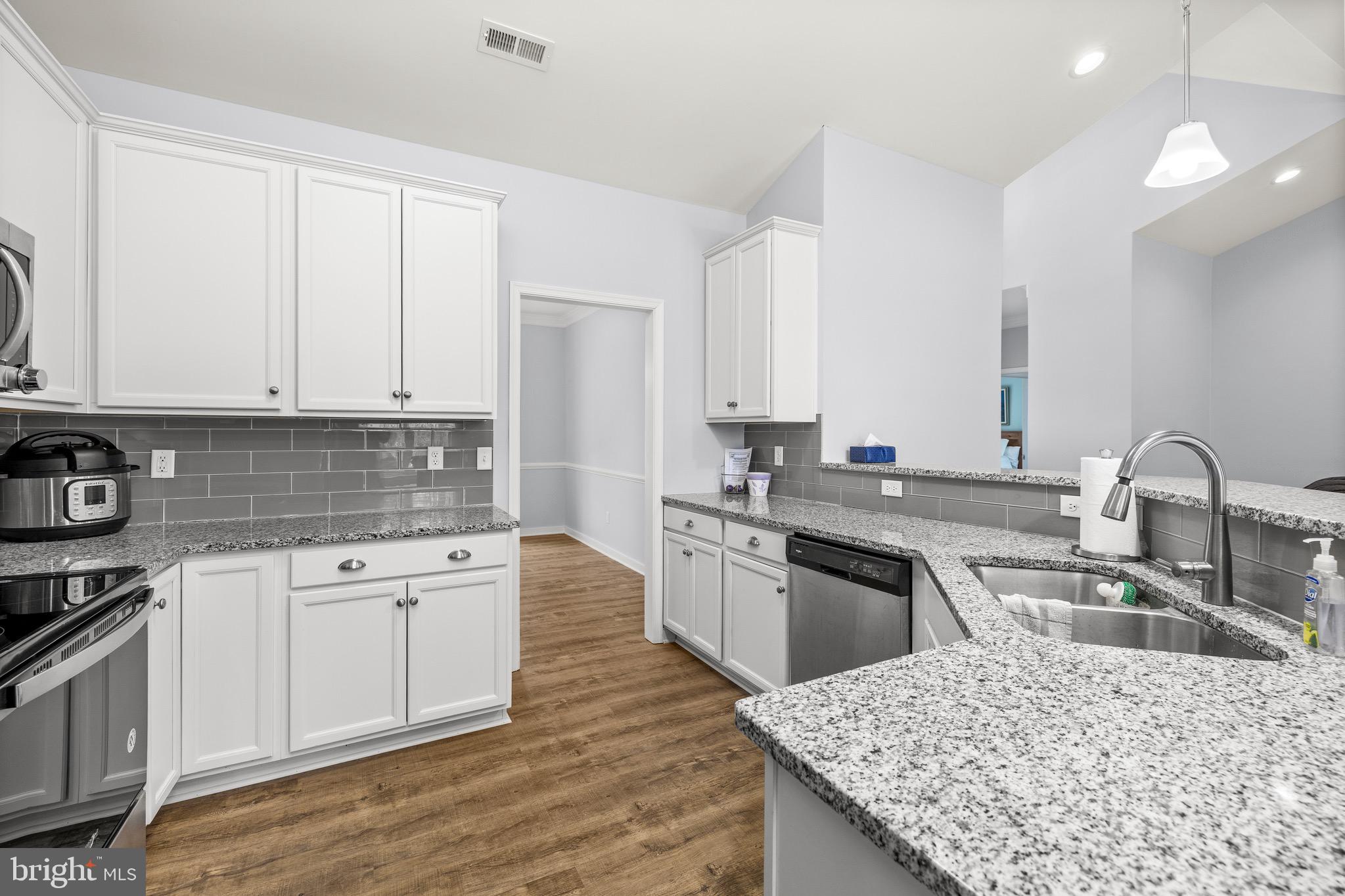 CUCKOOS NEST - Residential