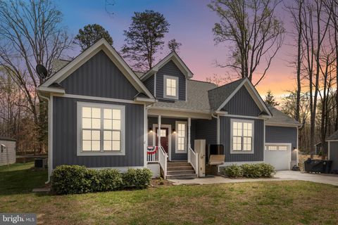 Photo of 43 Megan Way, BUMPASS, VA 23024 (MLS # VALA2009520)