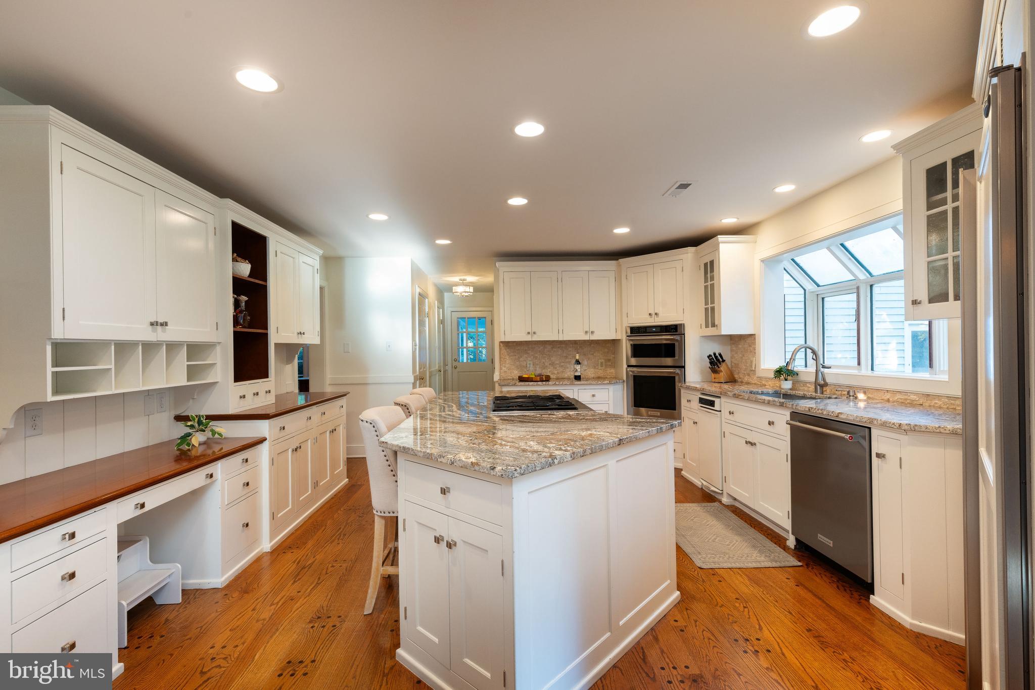 MEADOWVIEW FARMS - Residential