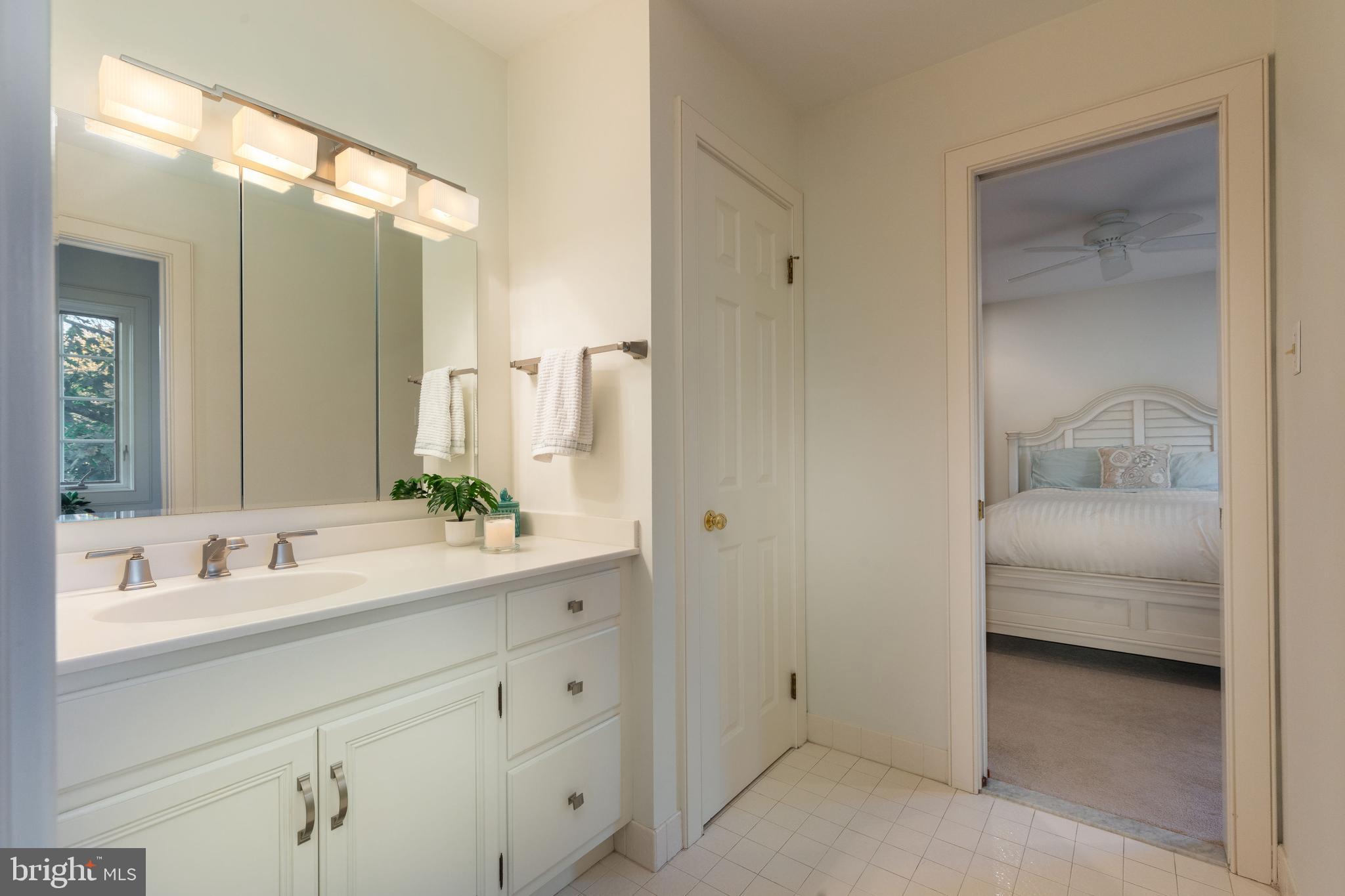 MEADOWVIEW FARMS - Residential