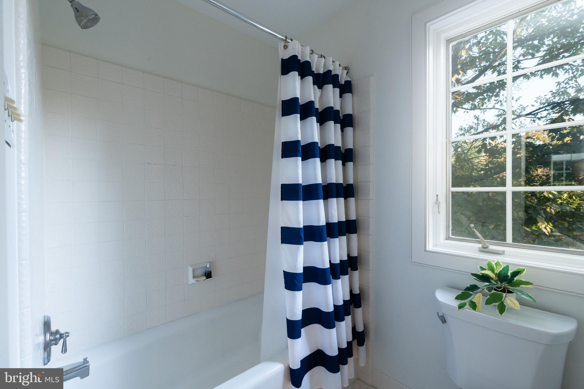 MEADOWVIEW FARMS - Residential