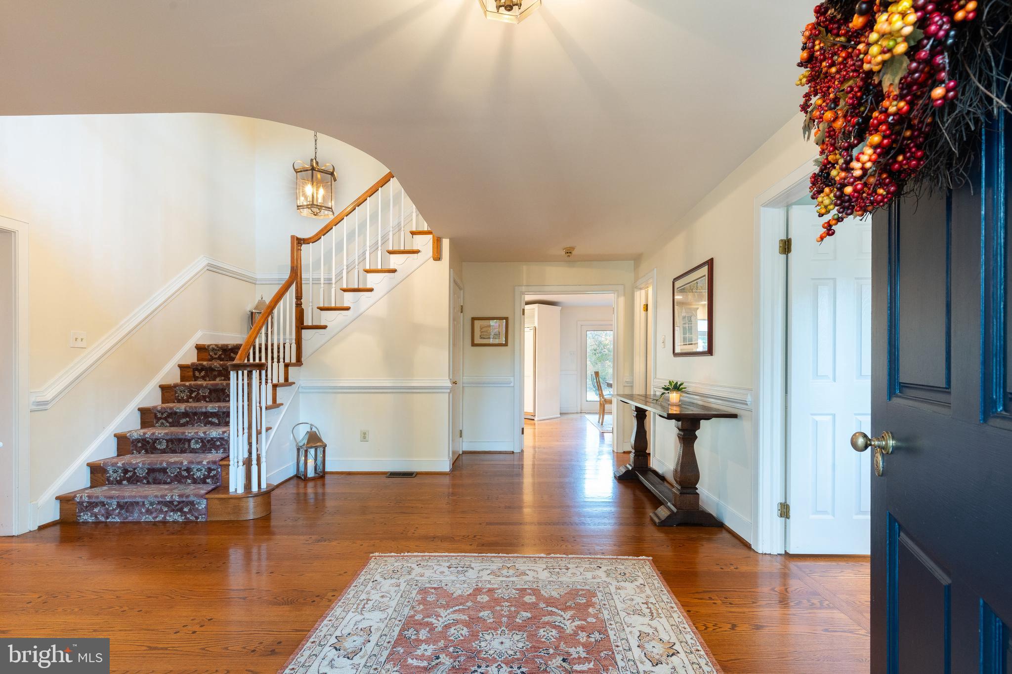 900 GLADESTRY LANE