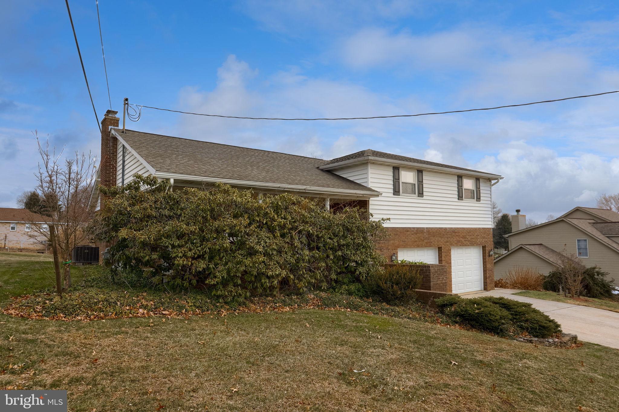 3161 STARLIGHT DRIVE