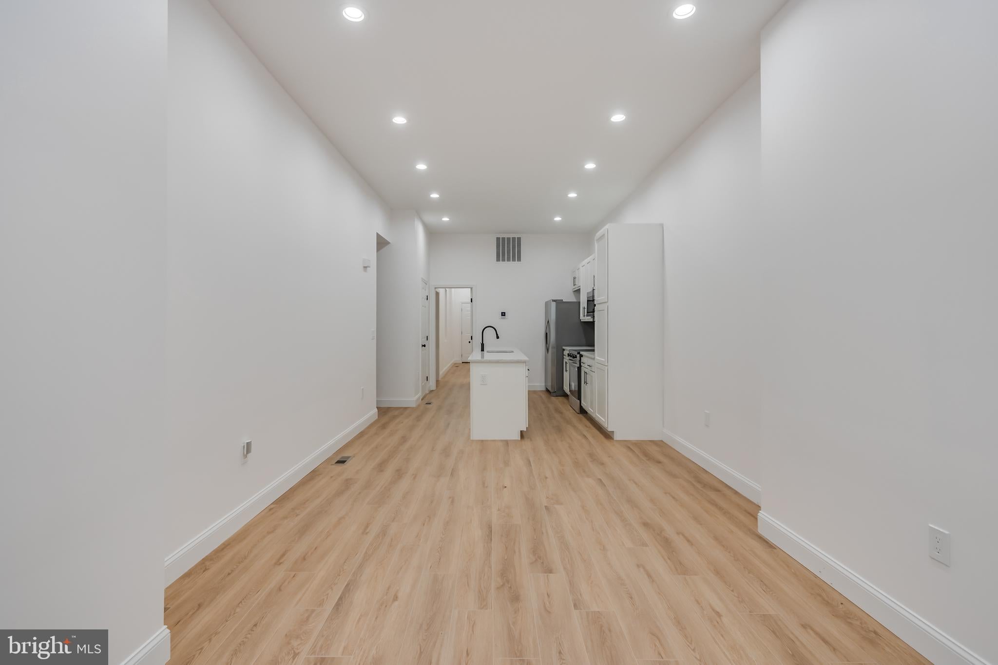 523 N CALHOUN STREET