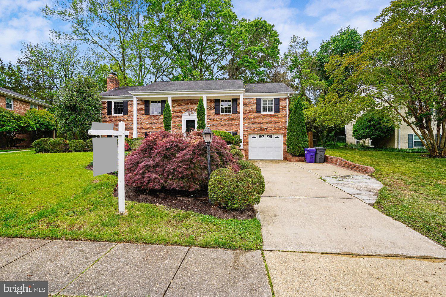 7814 FRIARS COURT