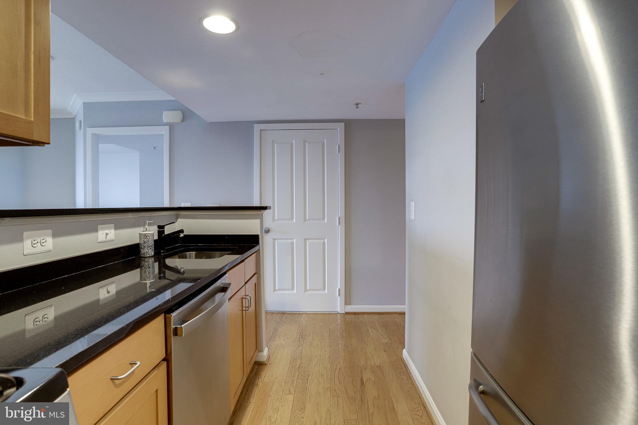 COURTHOUSE - Residential Lease