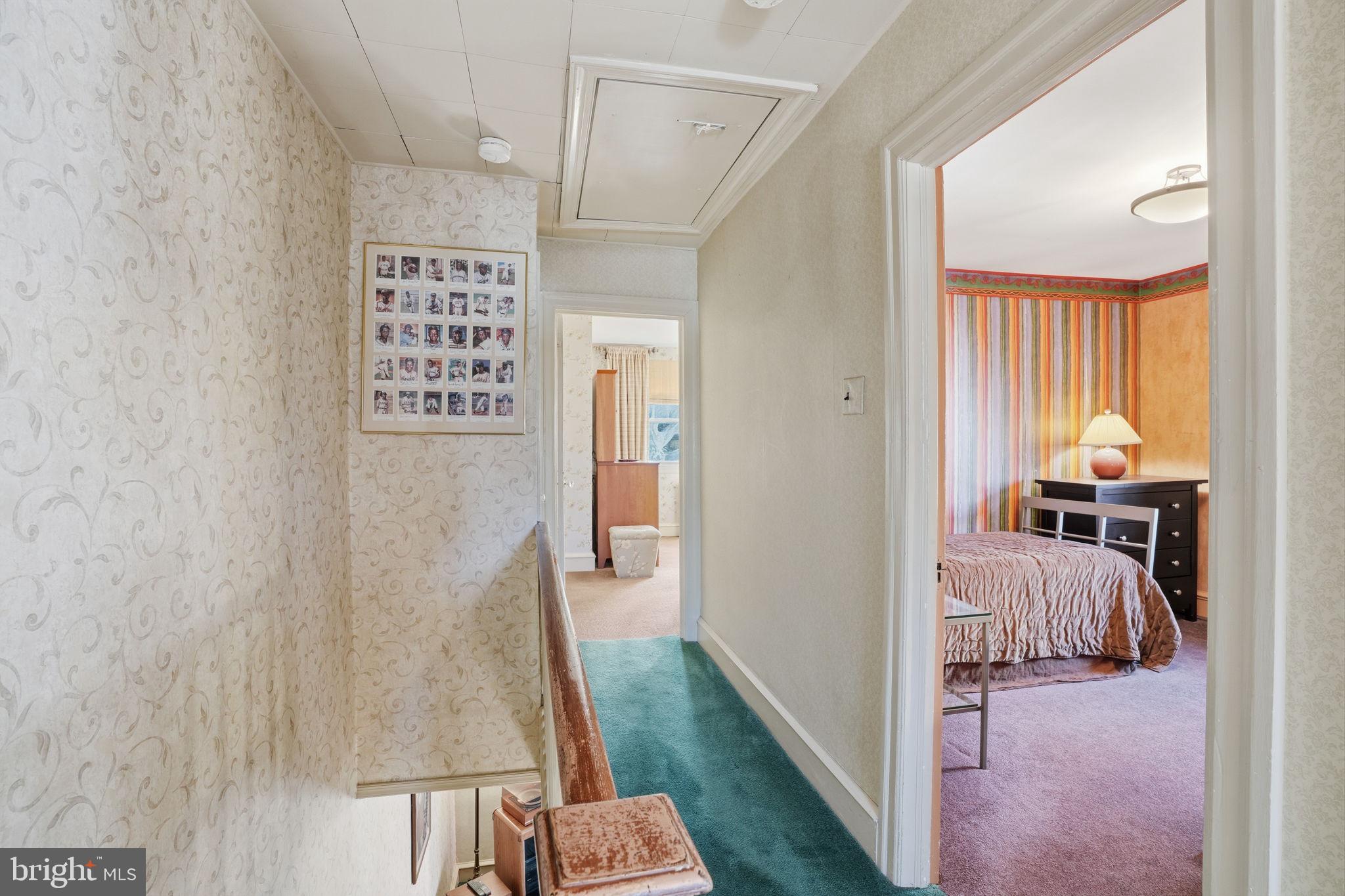 CHELTEN HILLS - Residential