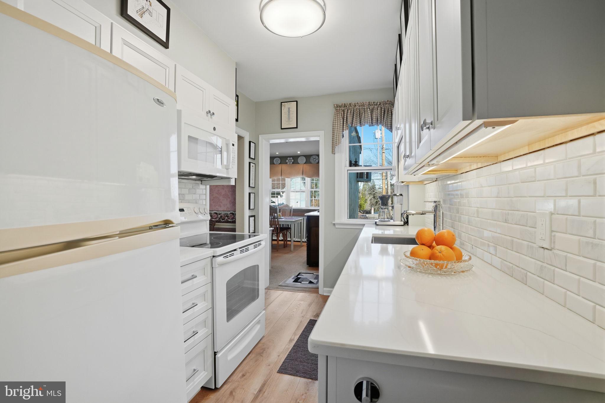 CHELTEN HILLS - Residential