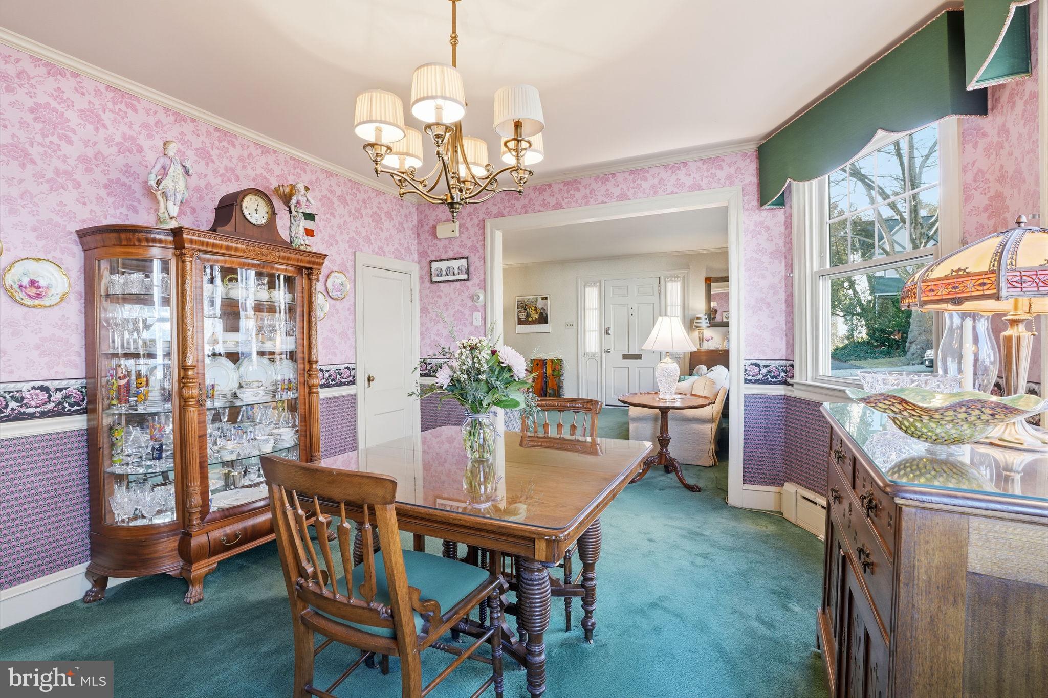 CHELTEN HILLS - Residential