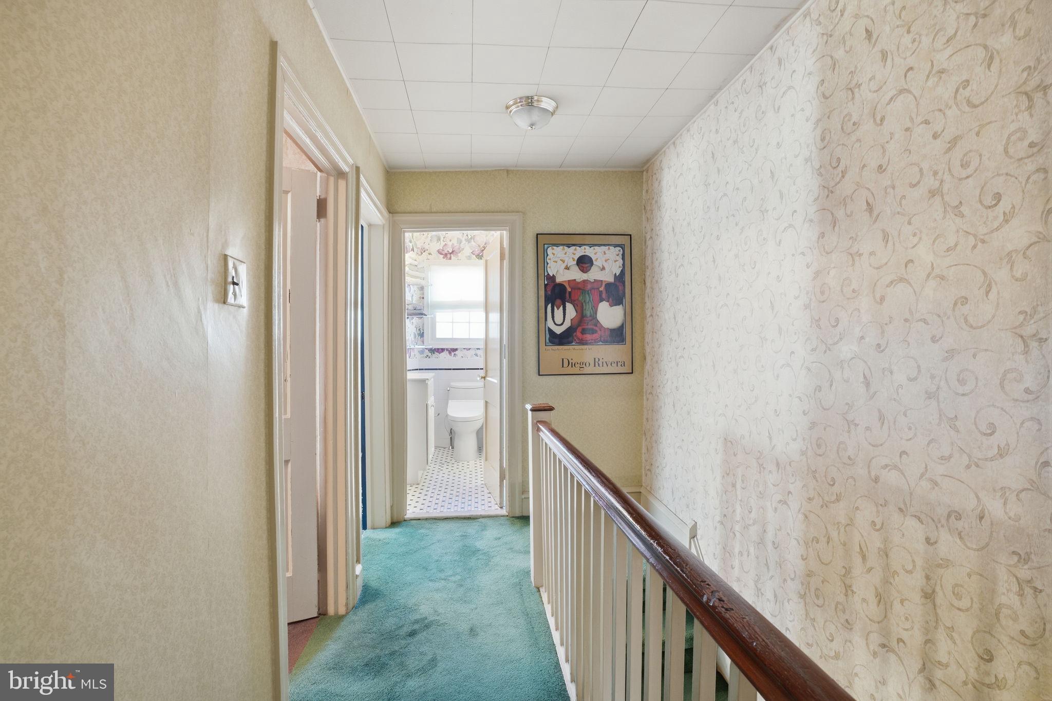 CHELTEN HILLS - Residential