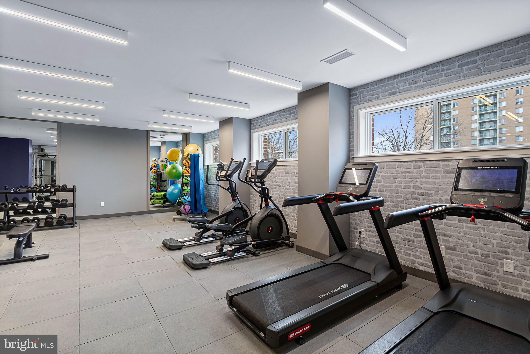 OLD TOWN NORTH - Residential