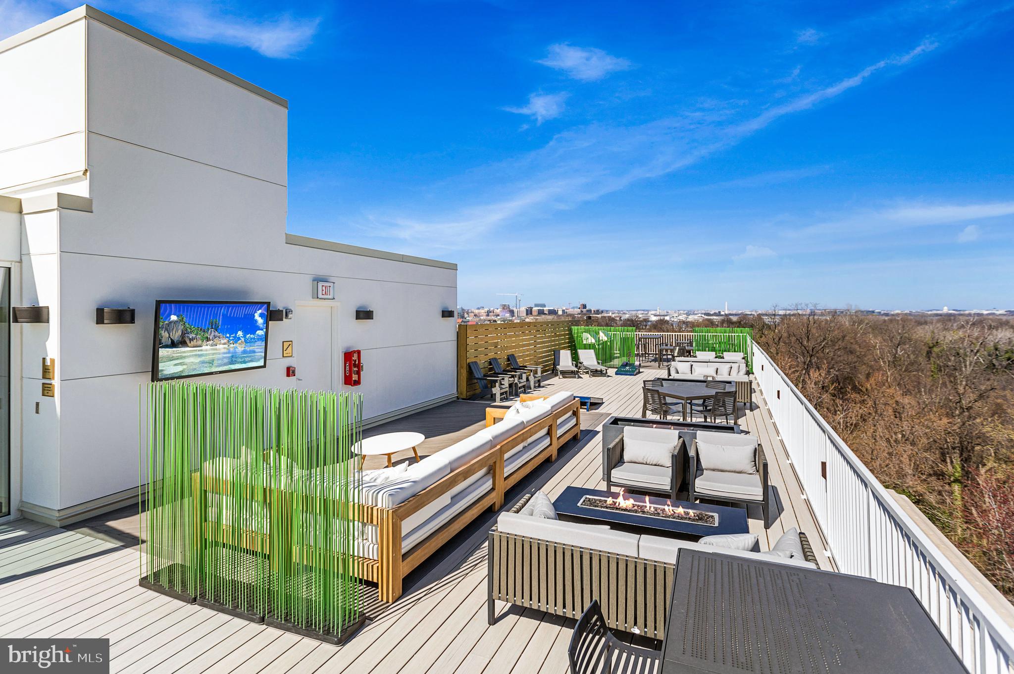 OLD TOWN NORTH - Residential