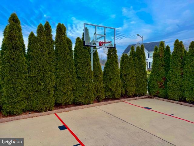 395 STAGGERBUSH ROAD