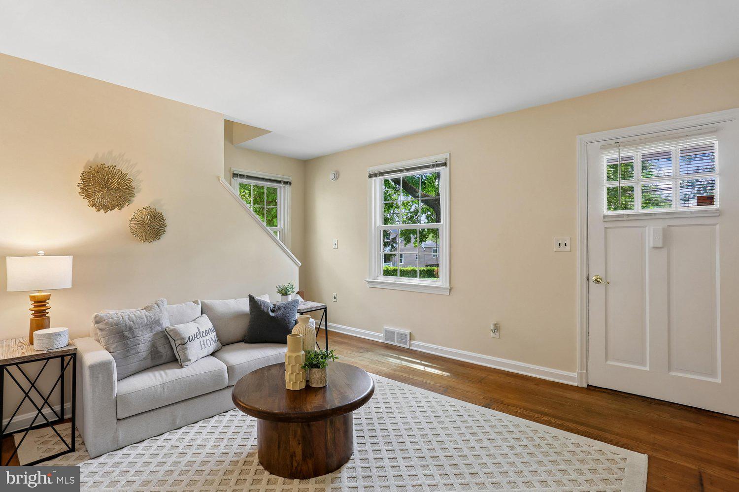 NORTH KENSINGTON - Residential