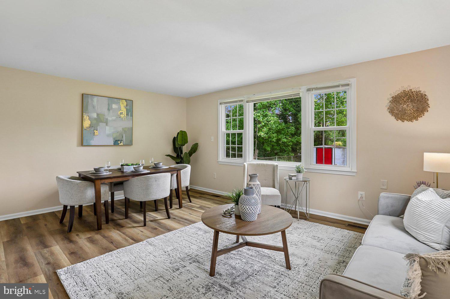NORTH KENSINGTON - Residential