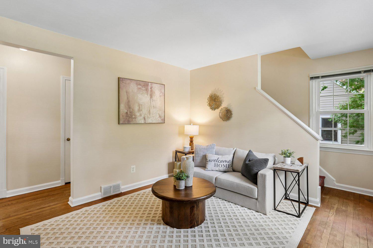 NORTH KENSINGTON - Residential