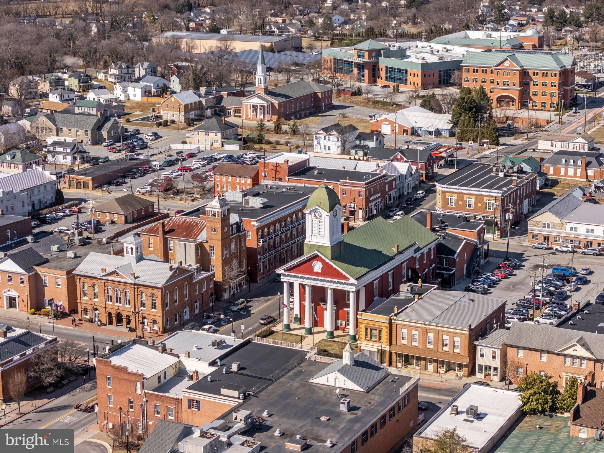 CHARLES TOWN - Residential