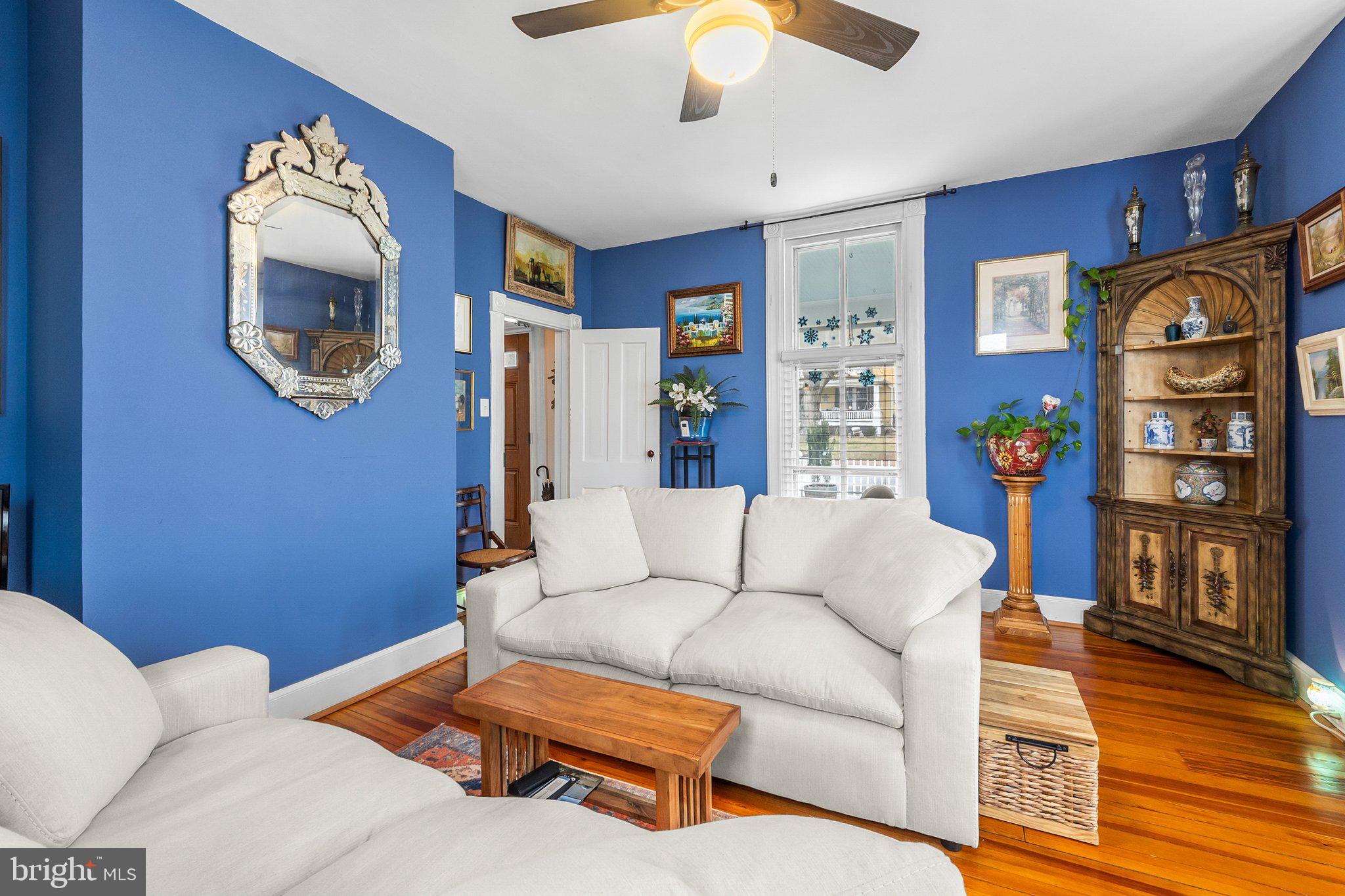 CHARLES TOWN - Residential