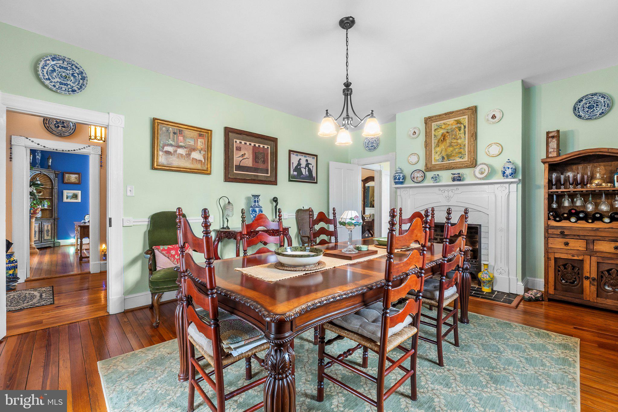 CHARLES TOWN - Residential