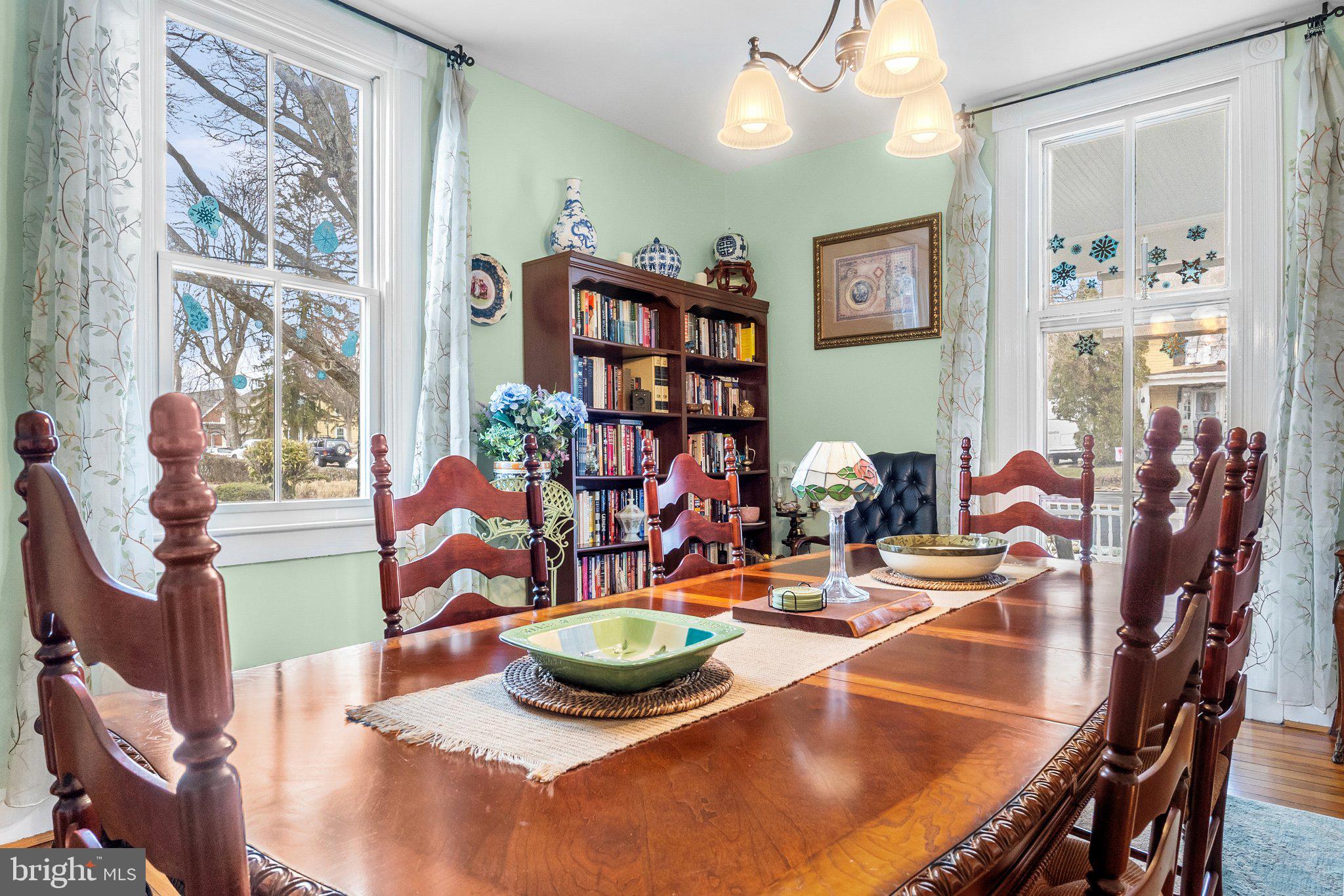 CHARLES TOWN - Residential