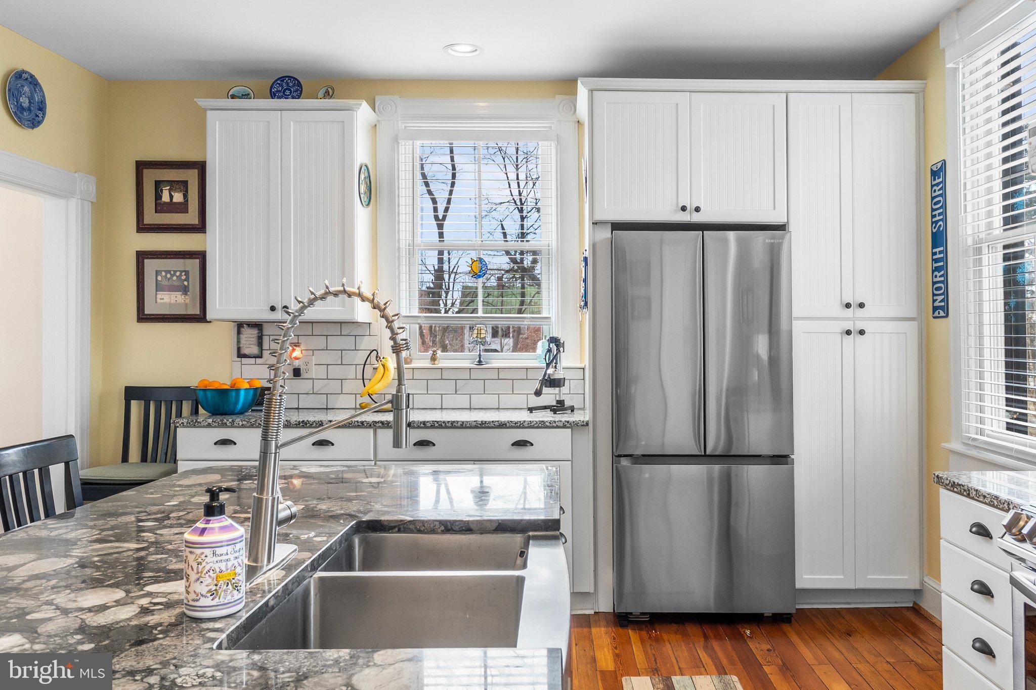 CHARLES TOWN - Residential