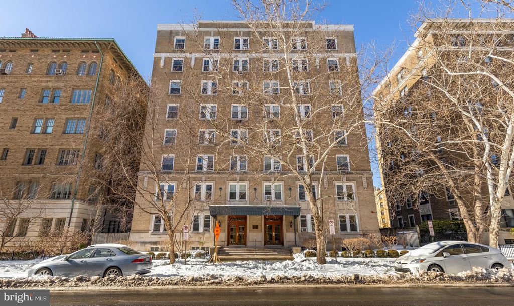 Photo of 1901 Columbia Road NW #601, WASHINGTON, DC 20009 (MLS # DCDC2245566)