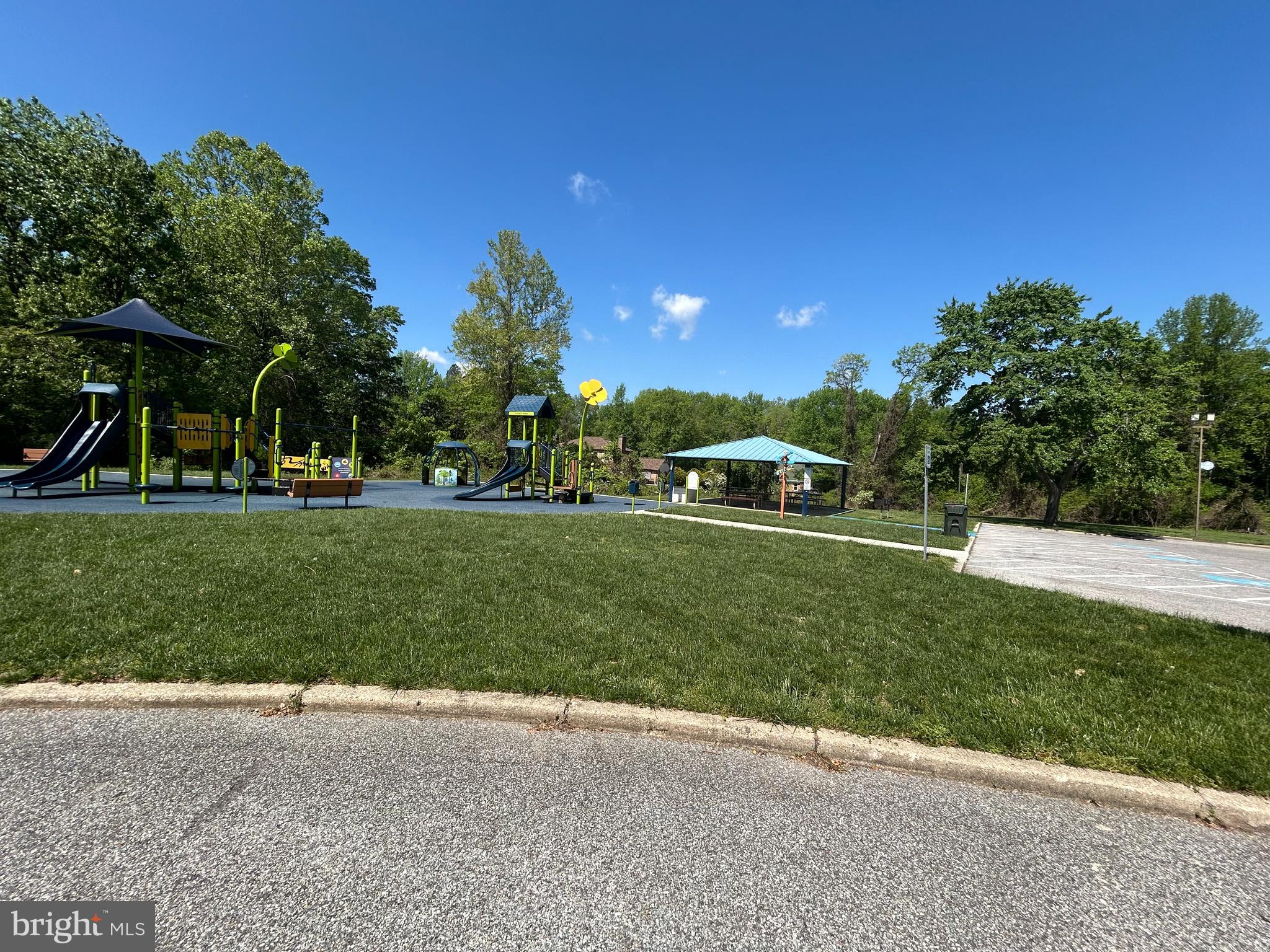 CHANEYS CHOICE - Residential