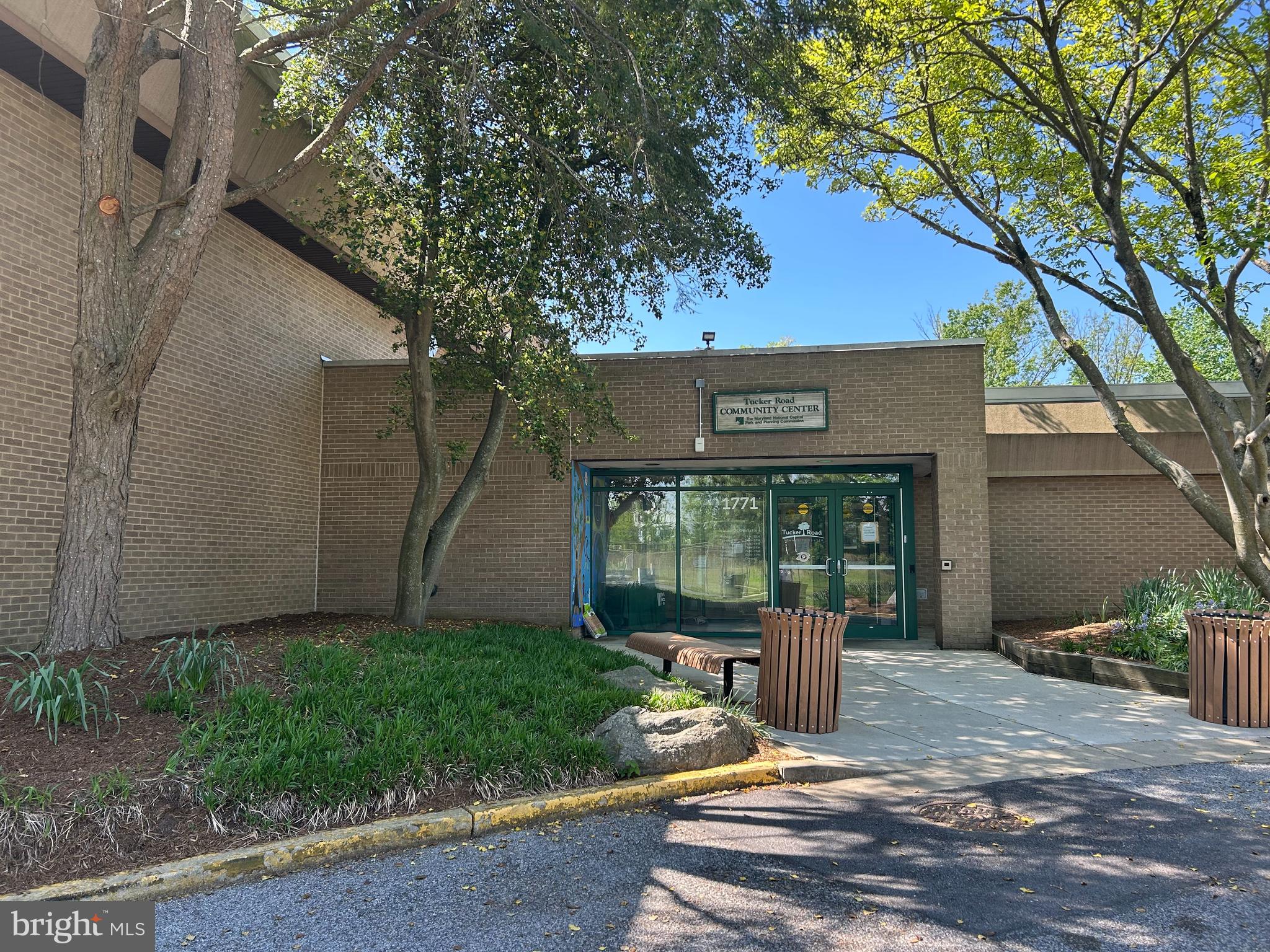 CHANEYS CHOICE - Residential