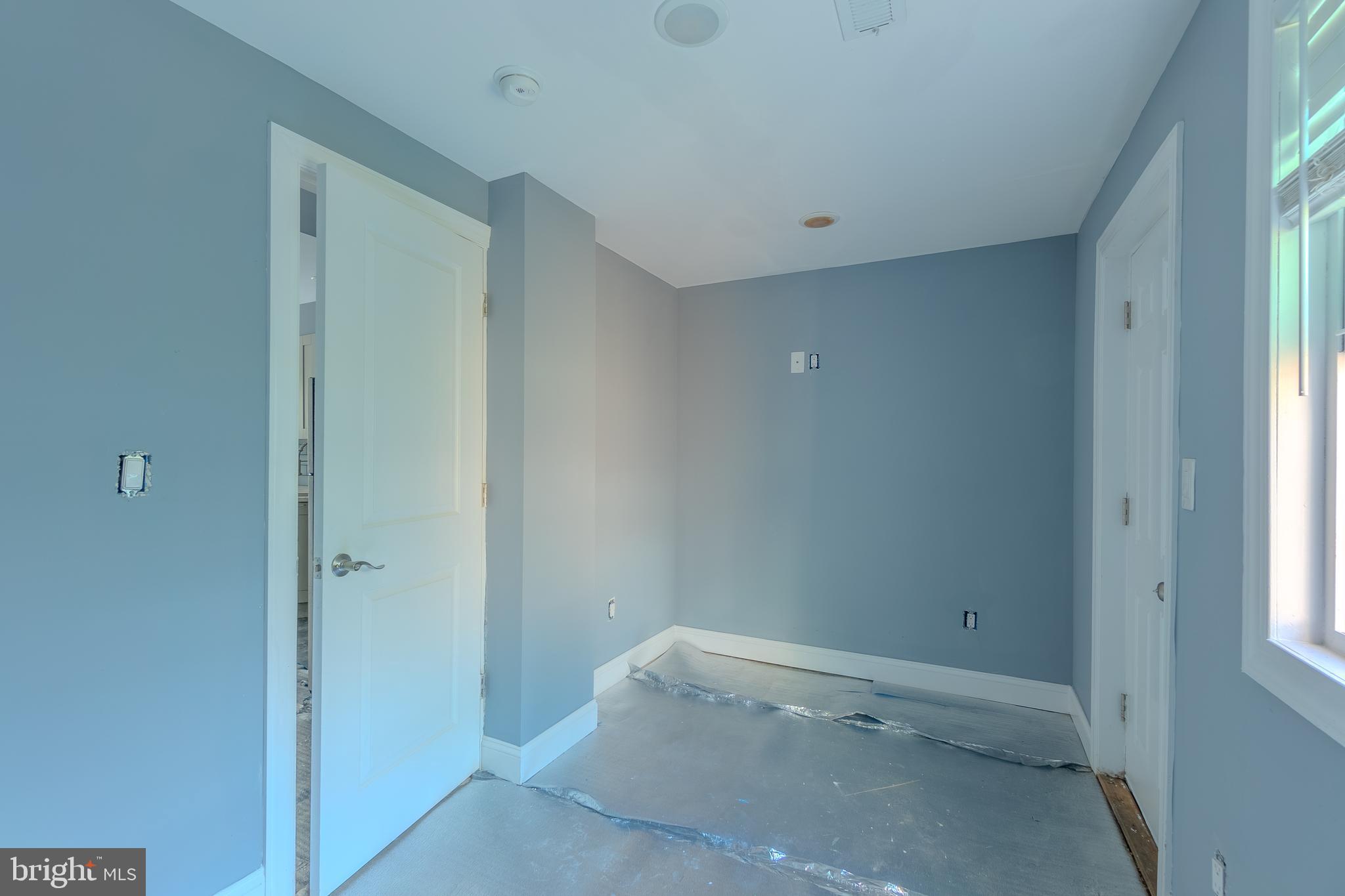 WHITMAN - Residential