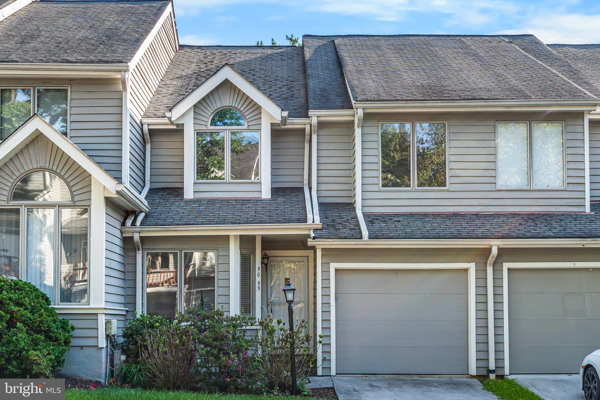 5095 COLUMBIA ROAD 16 17