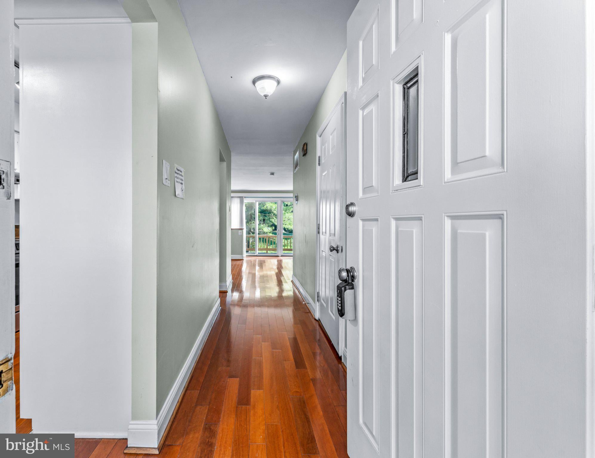 5095 COLUMBIA ROAD 16 17