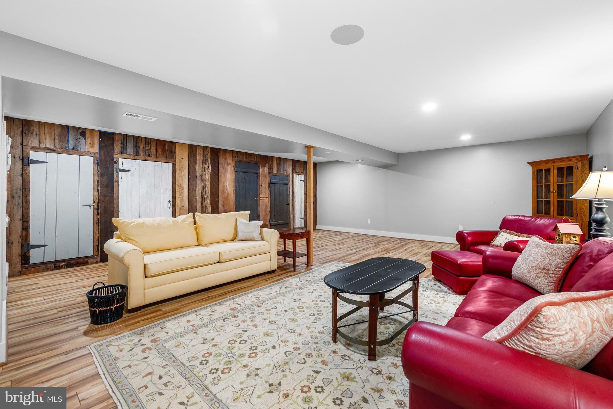 FREELAND - Residential