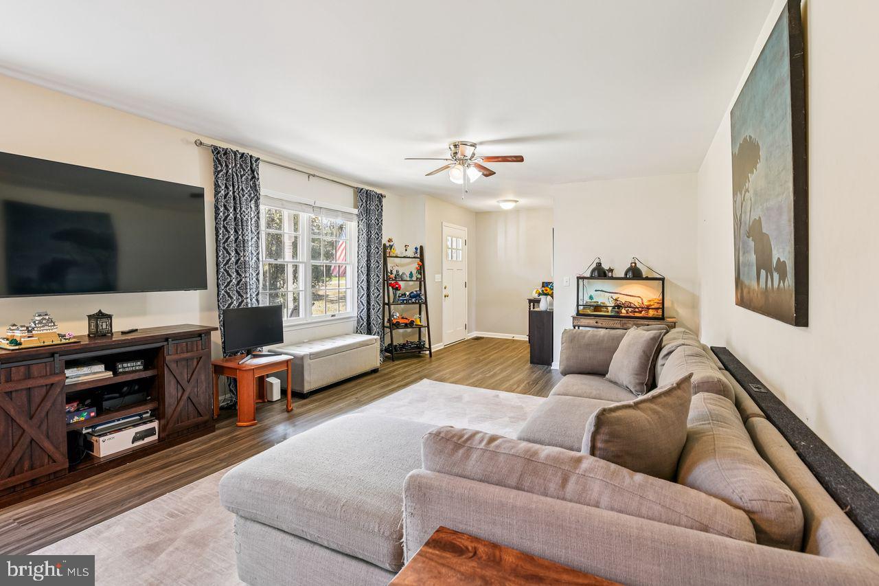 HUNTERS MILL - Residential