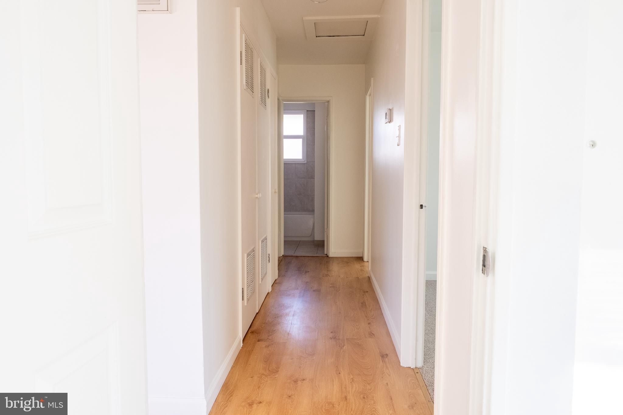 PALMER PARK 01 - Residential Lease