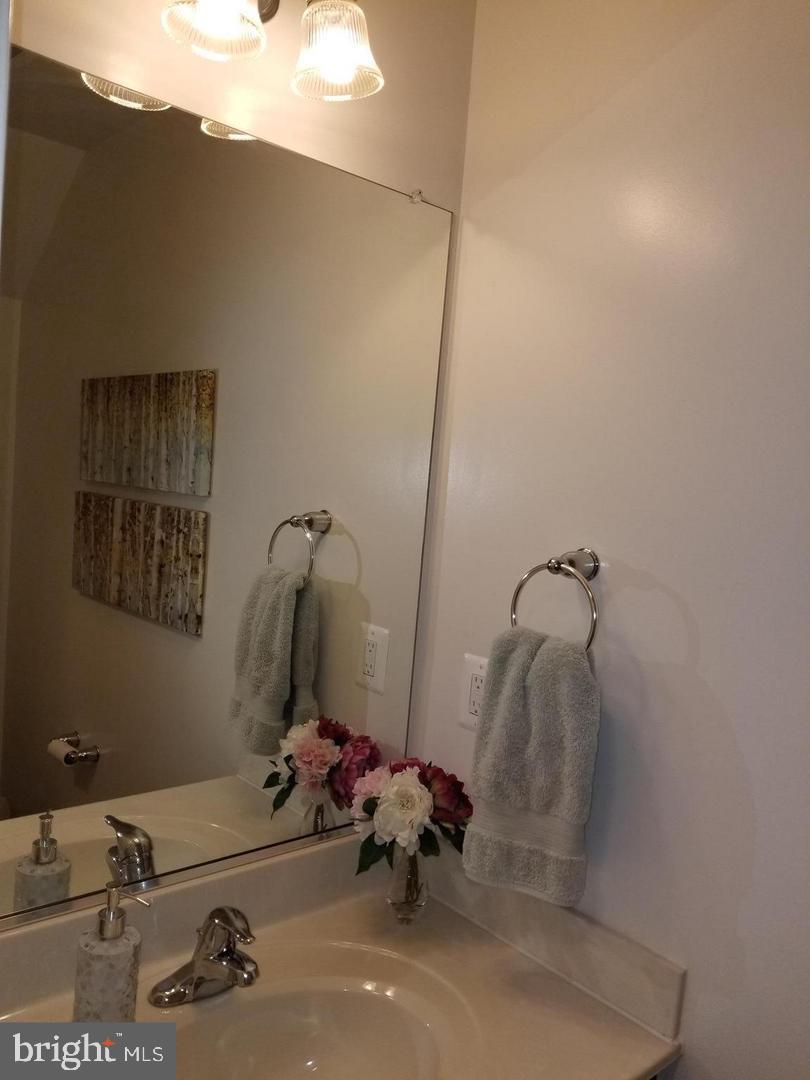 RESERVOIR RIDGE - Residential