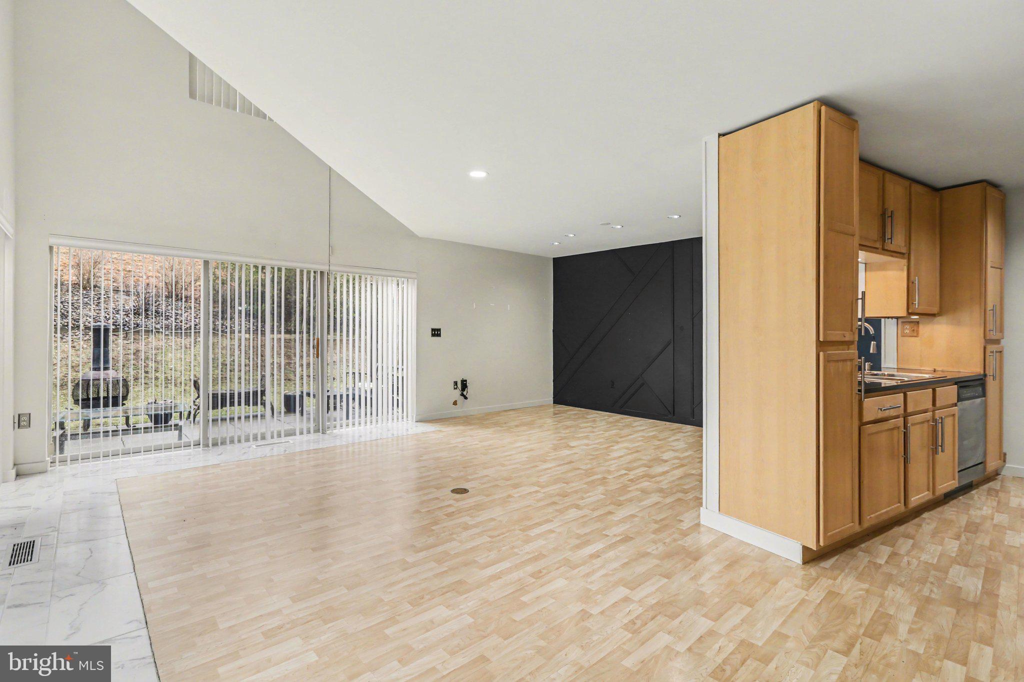 130 BLUE RIDGE CIRCLE