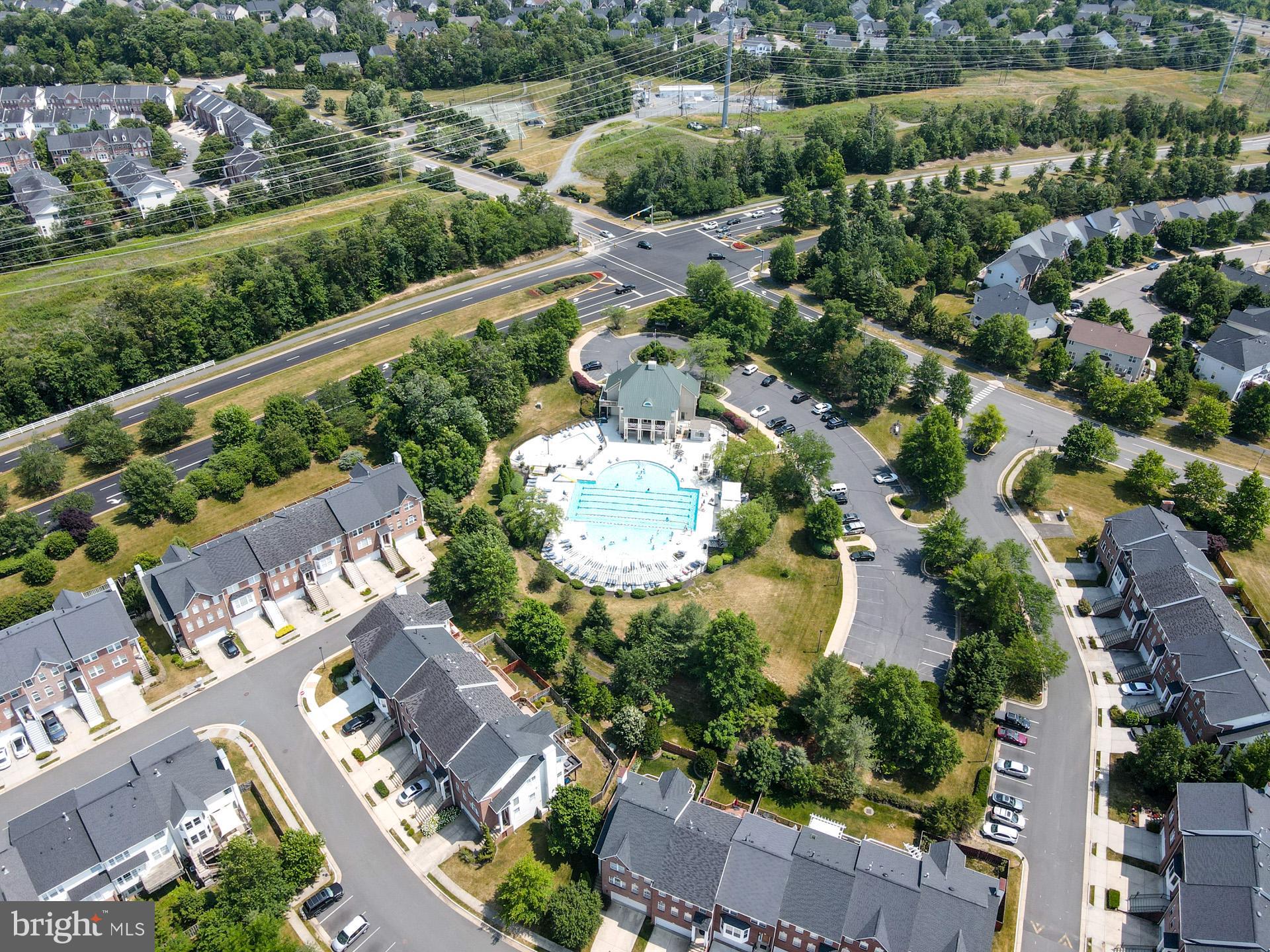 POTOMAC STATION - Residential