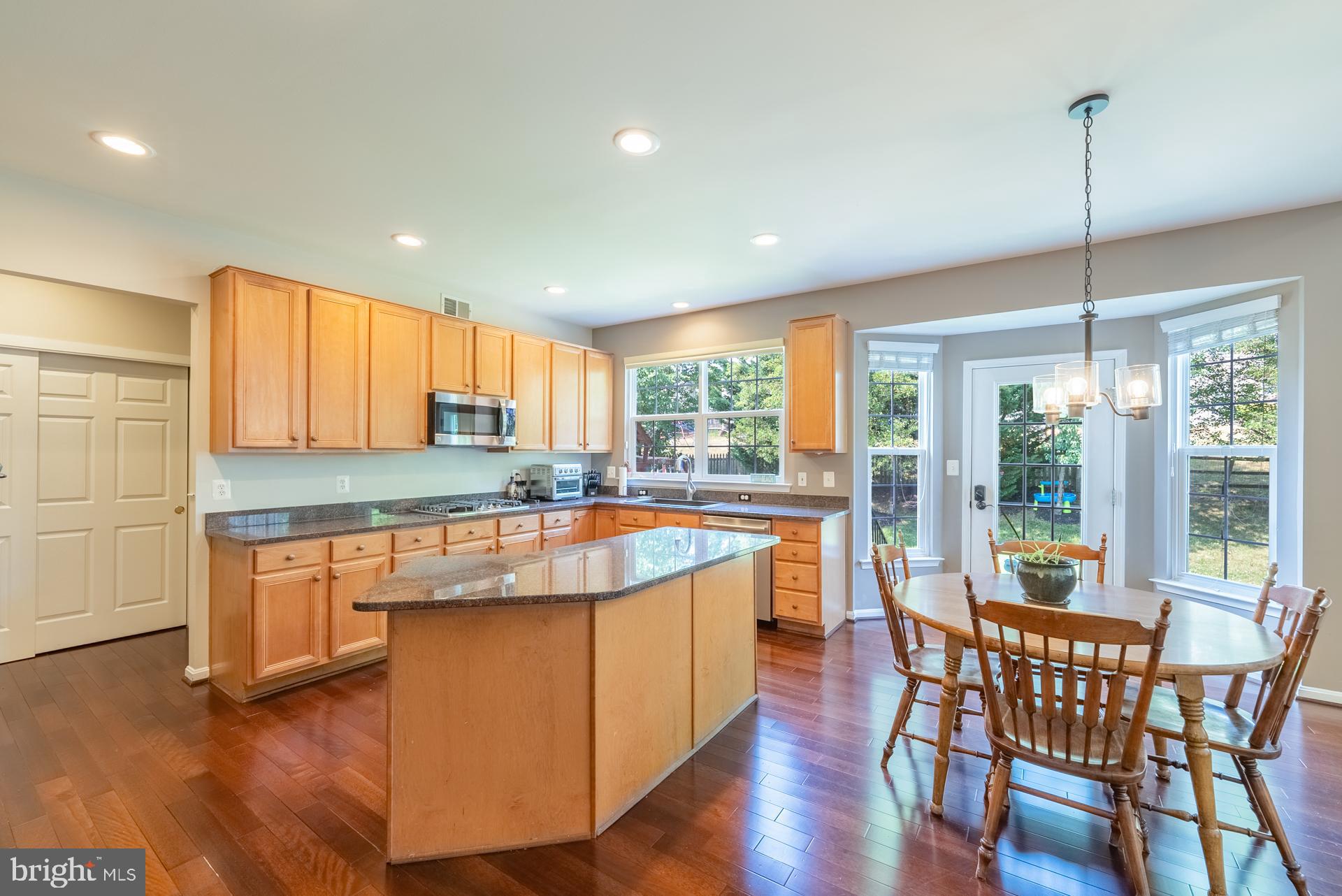 POTOMAC STATION - Residential