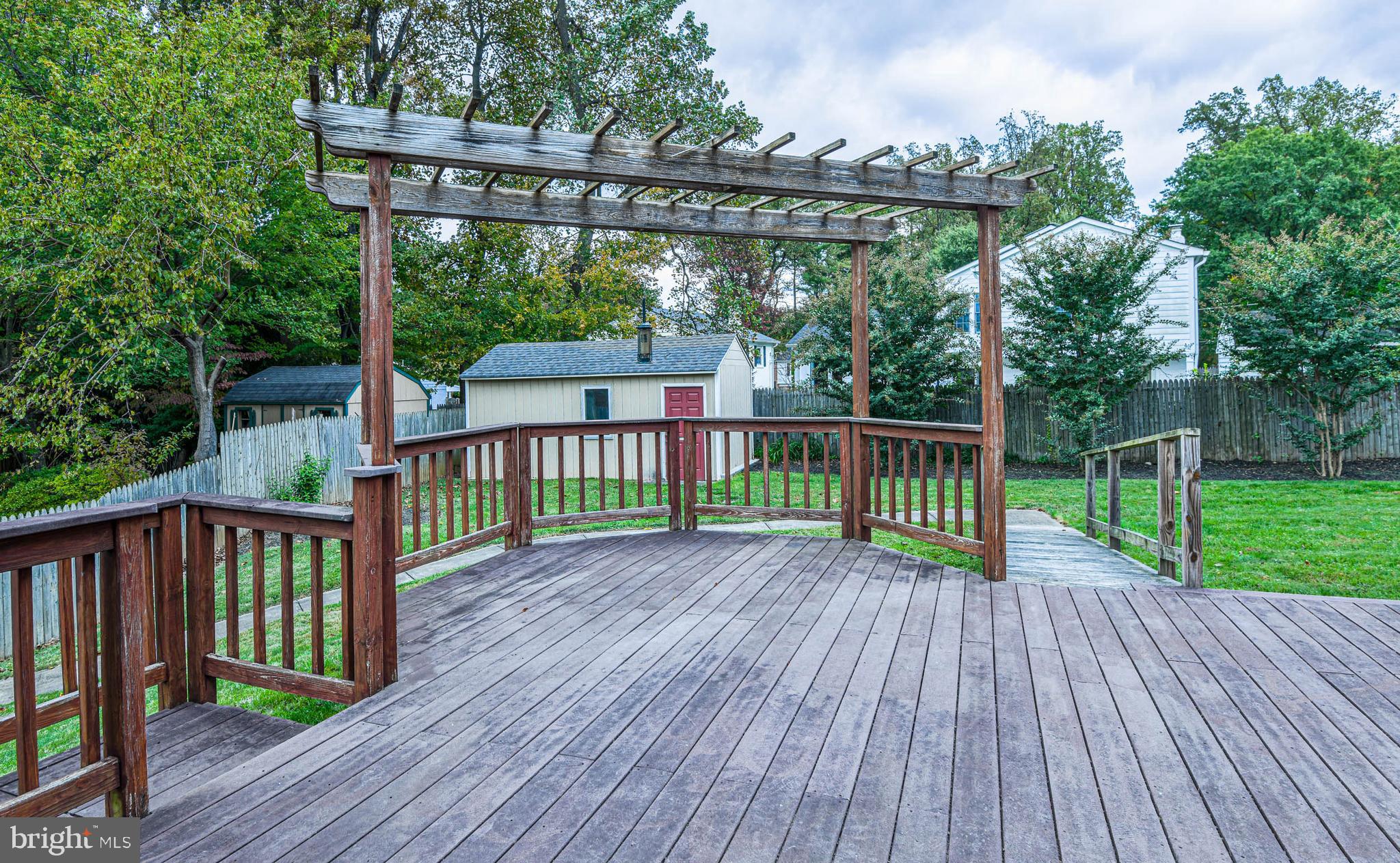 STRATTON WOODS - Residential Lease