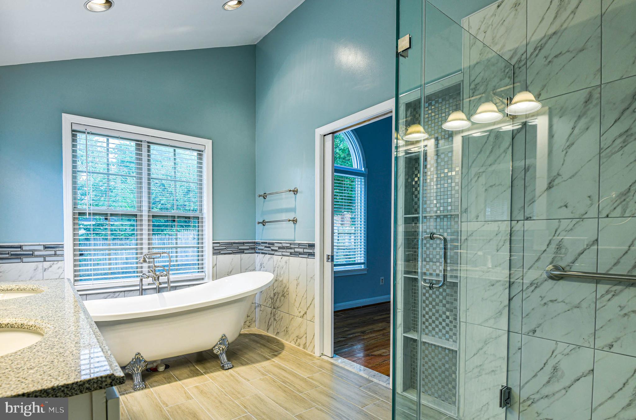 STRATTON WOODS - Residential Lease