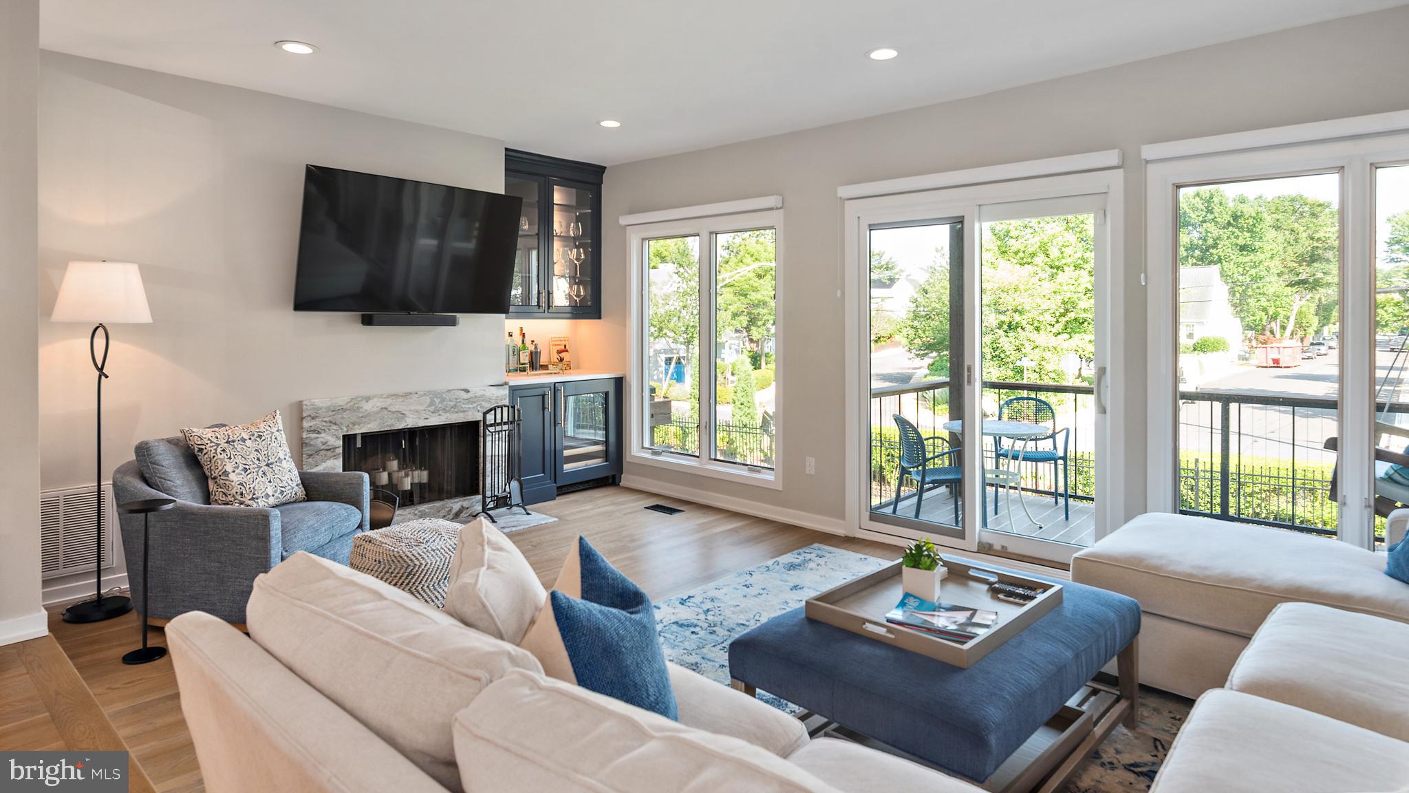 CHESAPEAKE LANDING - Residential