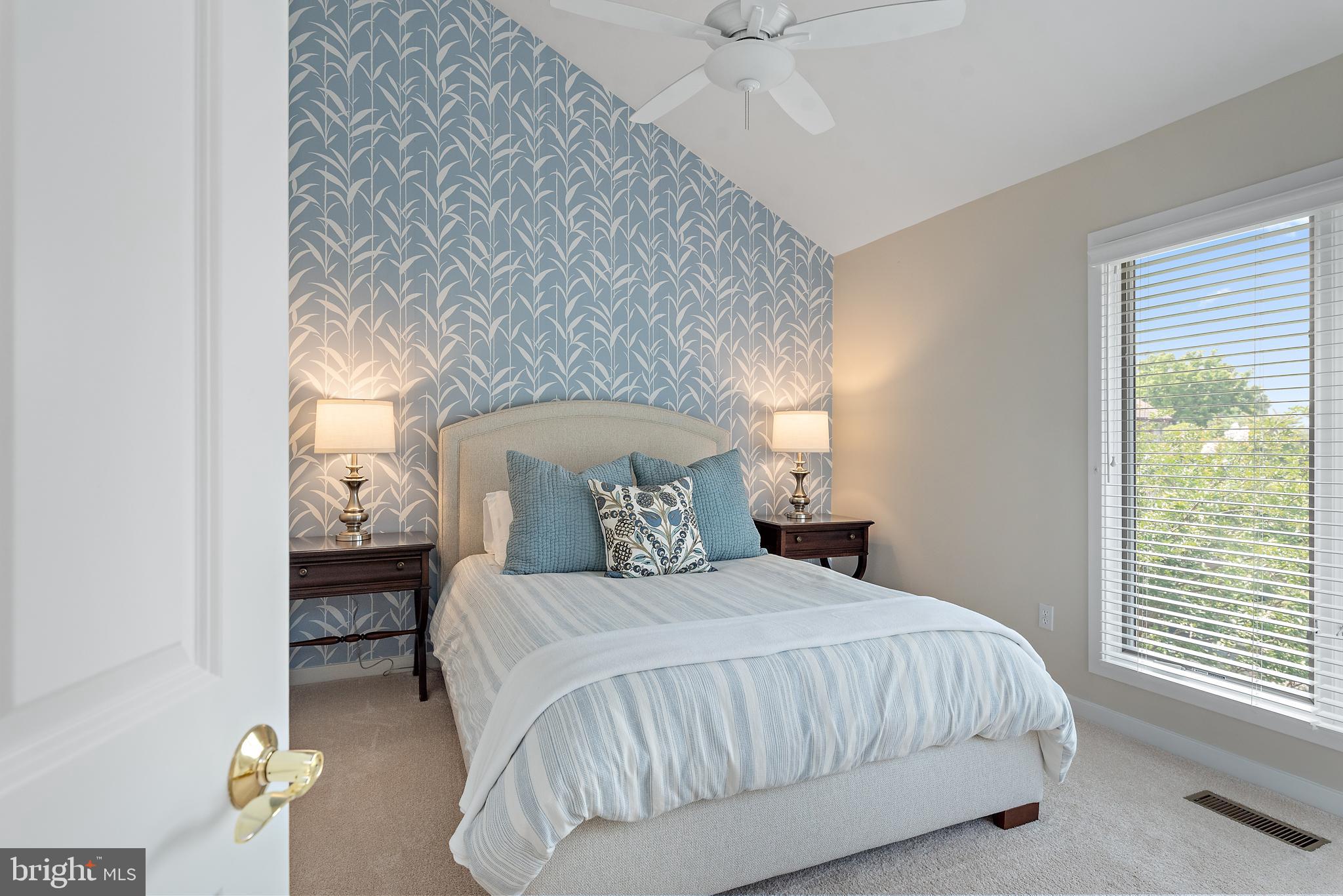 CHESAPEAKE LANDING - Residential