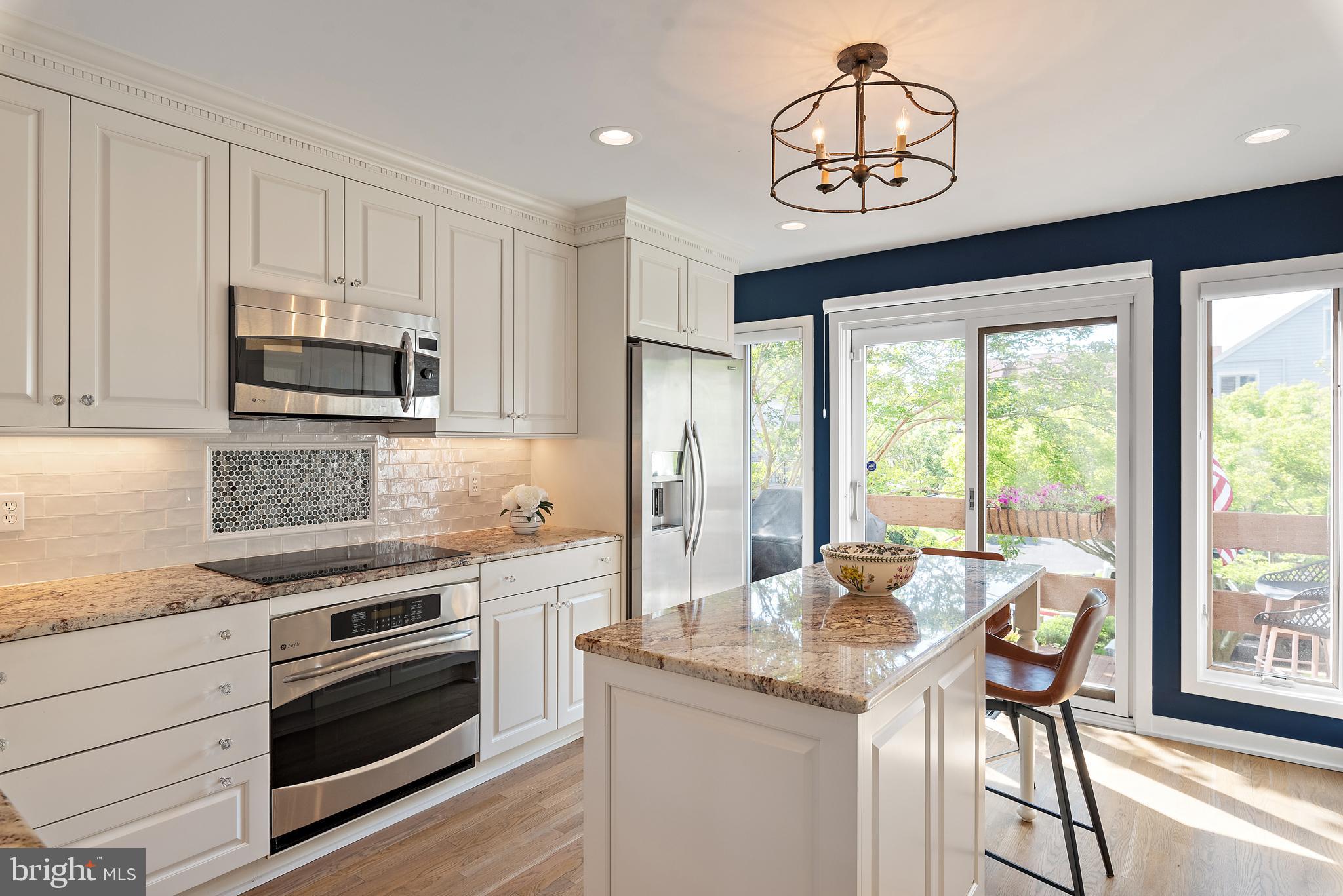 CHESAPEAKE LANDING - Residential