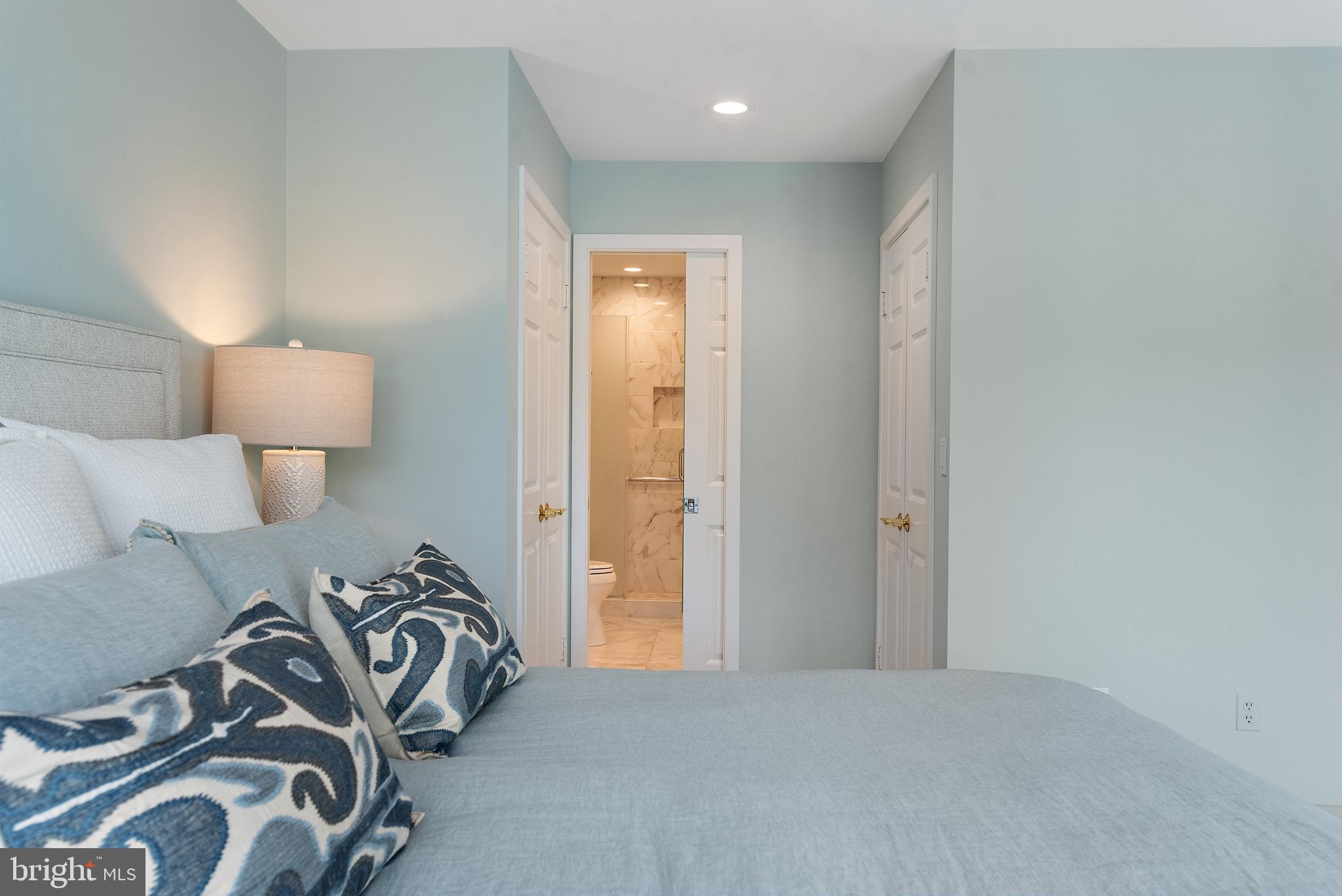 CHESAPEAKE LANDING - Residential