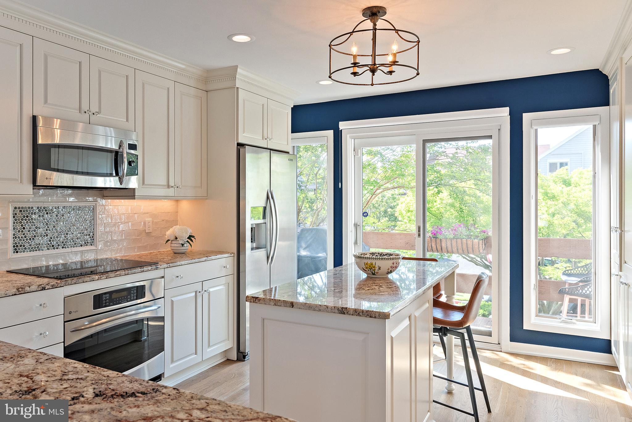 CHESAPEAKE LANDING - Residential