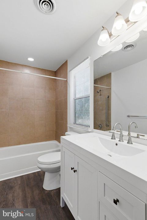 Tiny photo for 13 Abbey Court, FORKED RIVER, NJ 08731 (MLS # NJOC2042080)