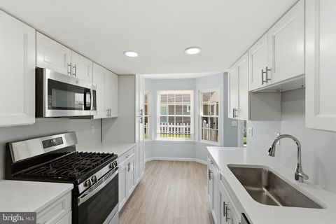 Tiny photo for 13 Abbey Court, FORKED RIVER, NJ 08731 (MLS # NJOC2042080)