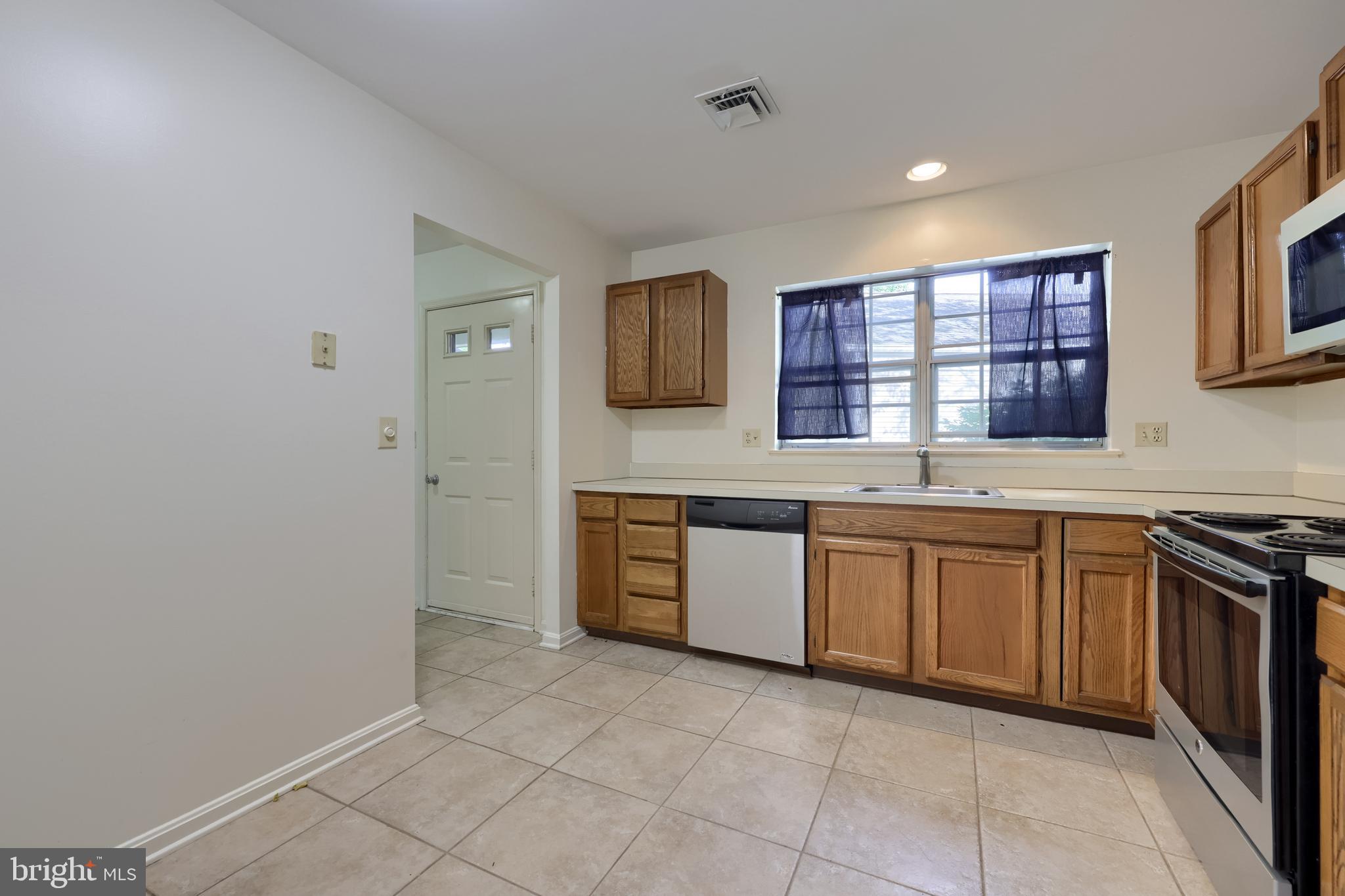ROCKLEDGE PALMYRA PA - Residential