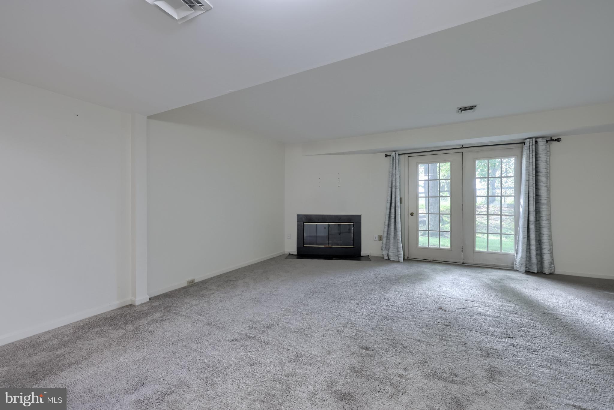 ROCKLEDGE PALMYRA PA - Residential